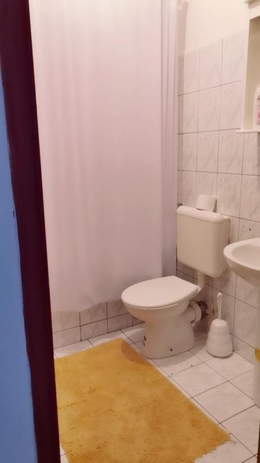 Fiar Apartment ซาราเยโว ภายนอก รูปภาพ
